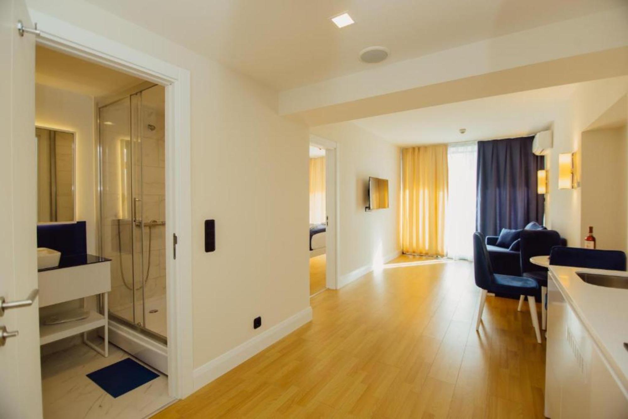 Orbi City Sea View Aparthotel Batumi Exterior foto