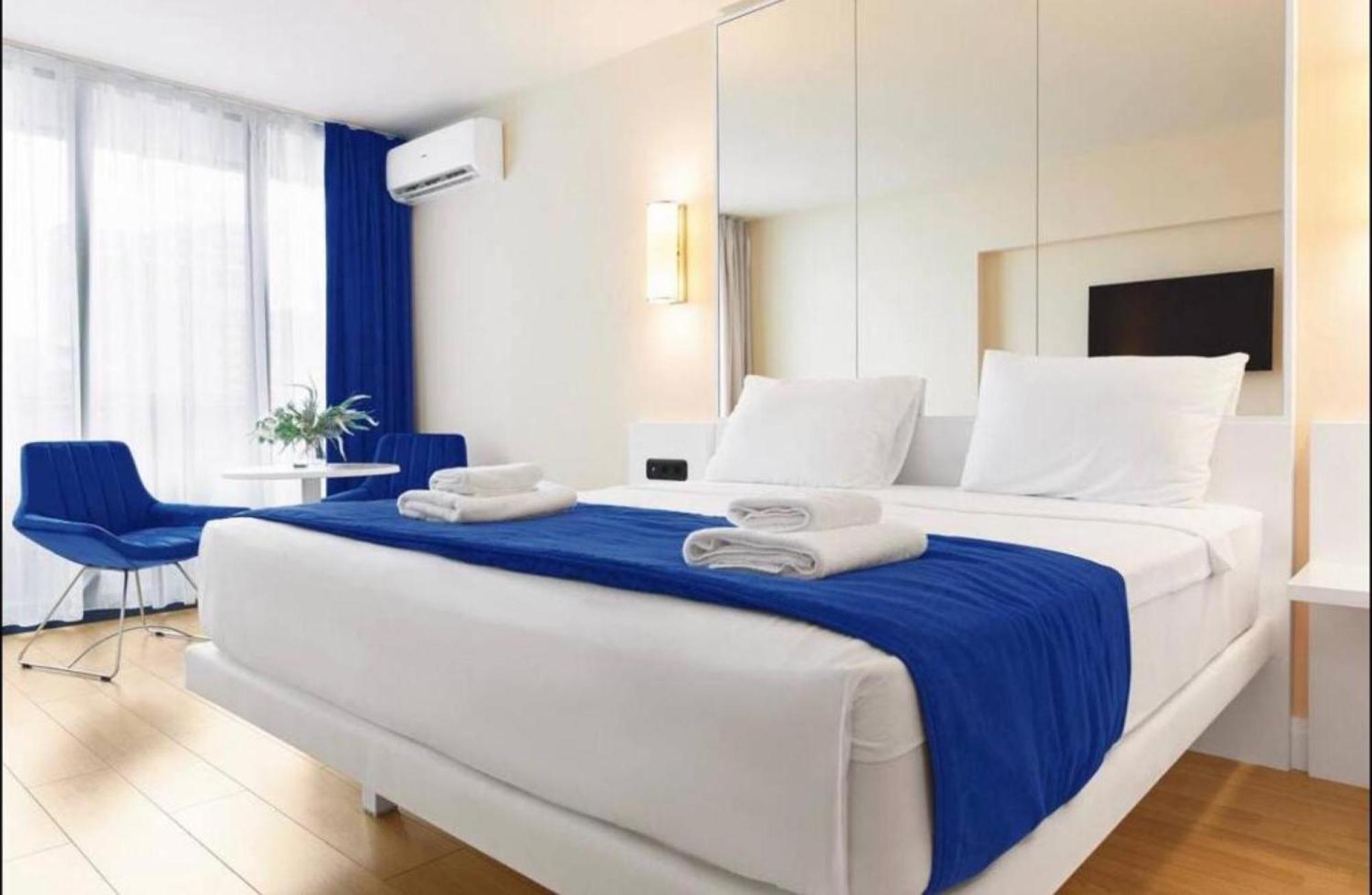 Orbi City Sea View Aparthotel Batumi Exterior foto
