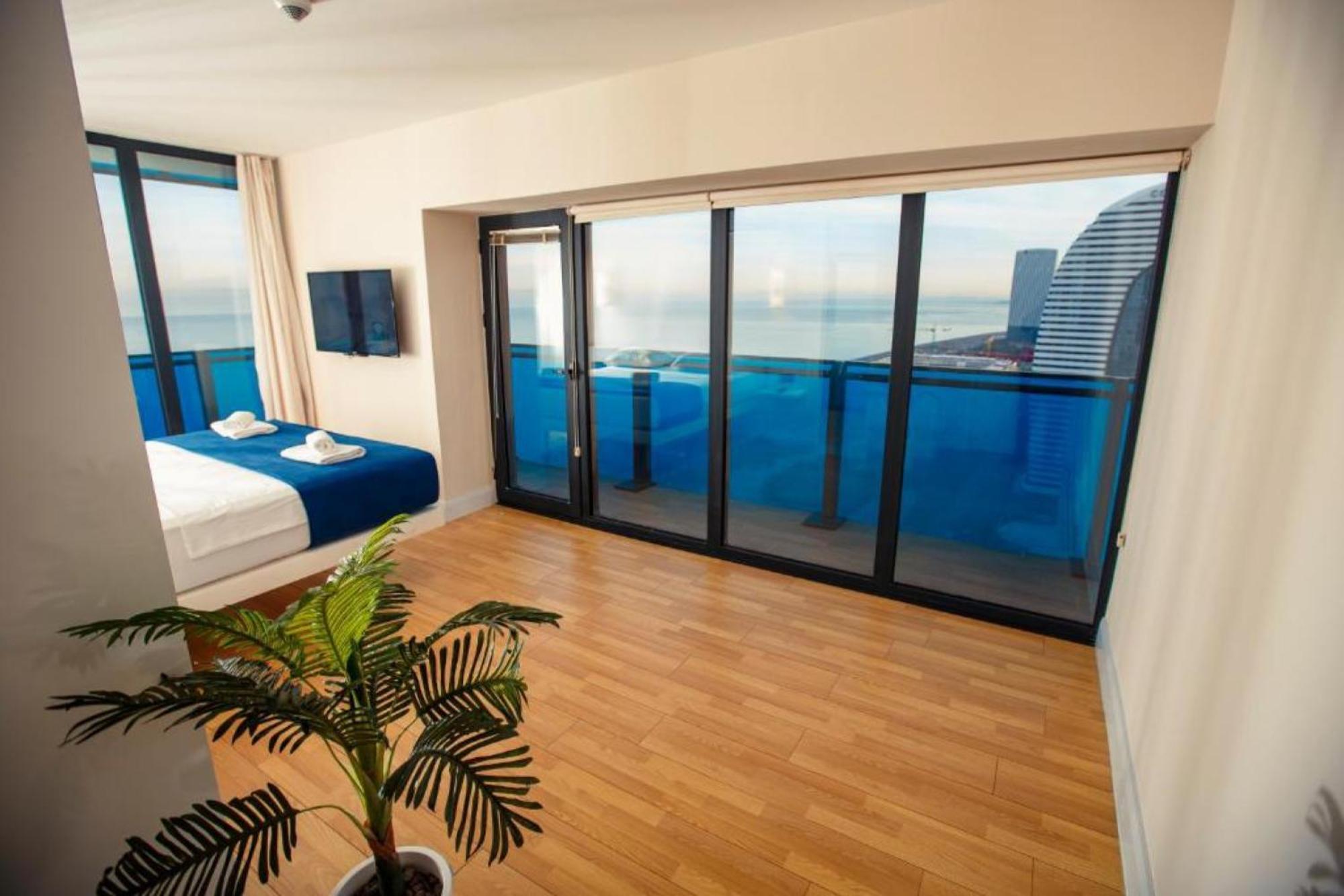 Orbi City Sea View Aparthotel Batumi Exterior foto