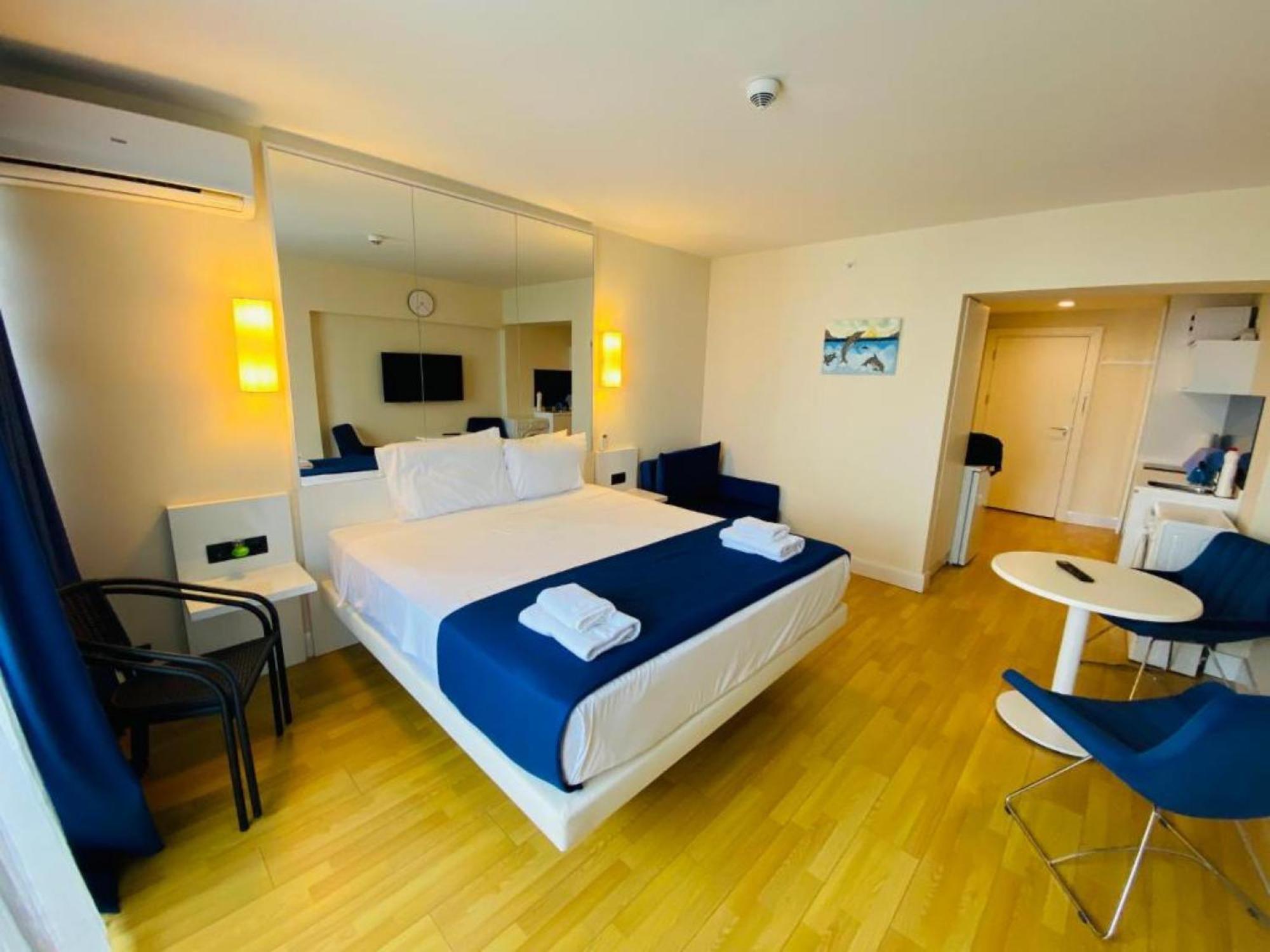 Orbi City Sea View Aparthotel Batumi Exterior foto
